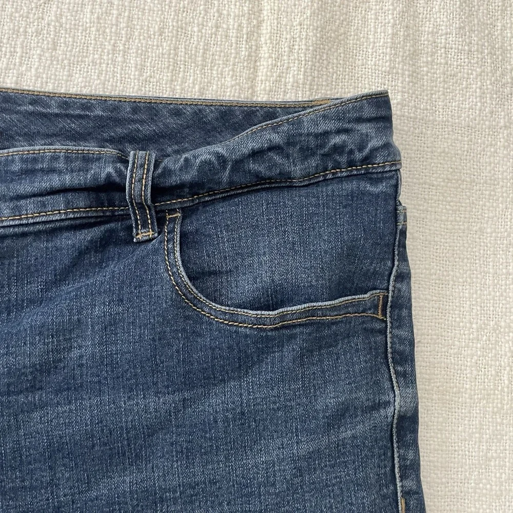 Old Navy Denim Regular Shorts Stretch Blue Jeans Women's Plus 24‎ Casual Cuffed